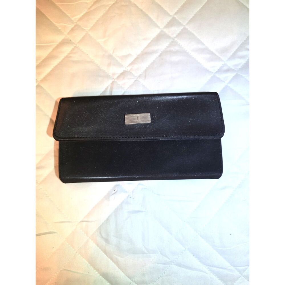 Vintage Pelle Studio black butter leather wallet